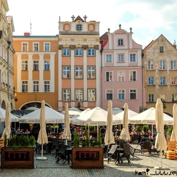 Discovering the Delights of Jelenia Góra: A Fascinating Polish Town in Lower Silesian